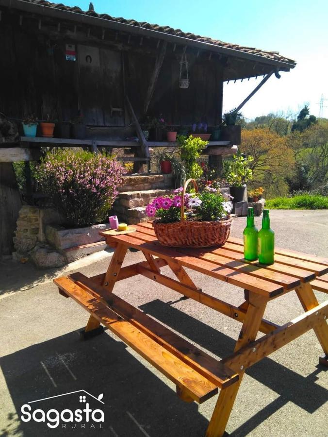 Casa Pepin - Sagasta Rural Oviedo Guest House Ngoại thất bức ảnh